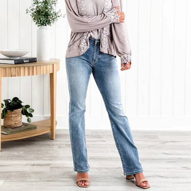 👖✨ Holy Grail Bootcut Jeans – perfekte Passform & Bauchkontrolle! ✨💚 Flattering für jeden Tag, nachhaltig & bequem. Deine Lieblingsjeans für einen strahlenden Look!
