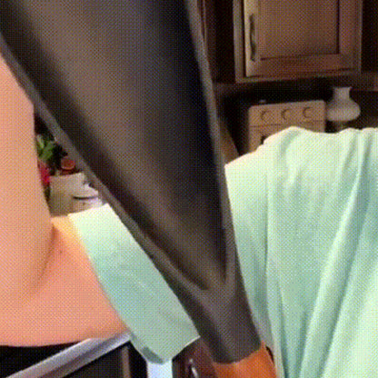 Salatspatel aus Silikon mit Holzgriff